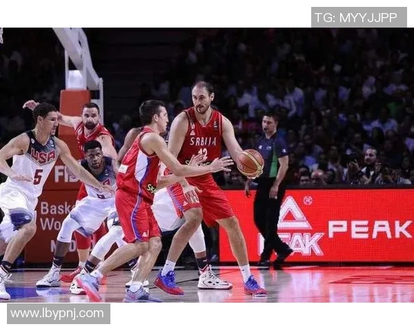 男篮罗马尼亚对决捷克精彩赛事回顾与分析